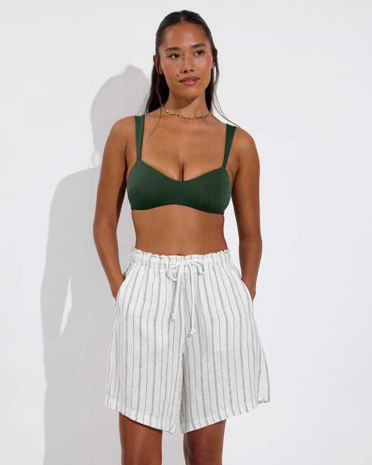 Getaway Short 9" - Sandbar Stripe: Coconut / Tropics